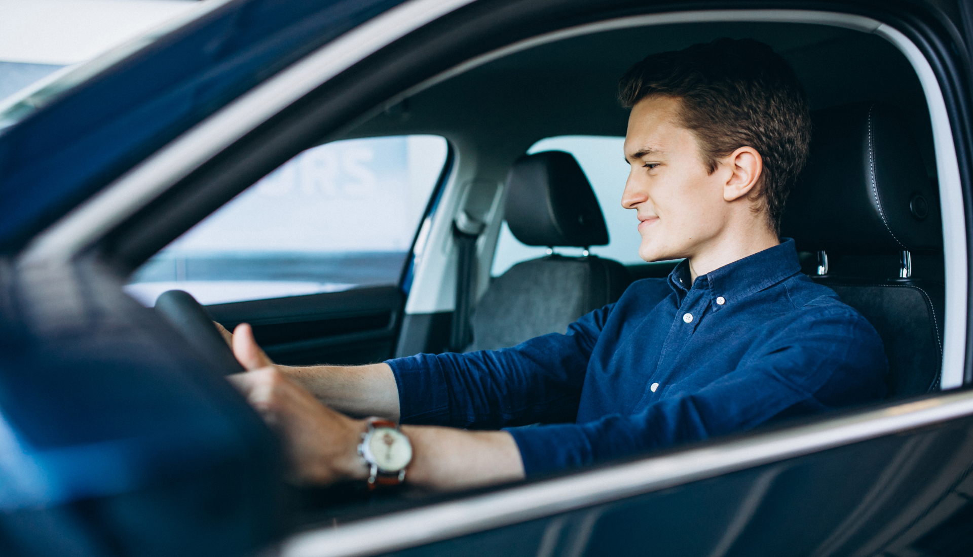 Sizin için Yüksek Kaliteli Sürücü Kursları.